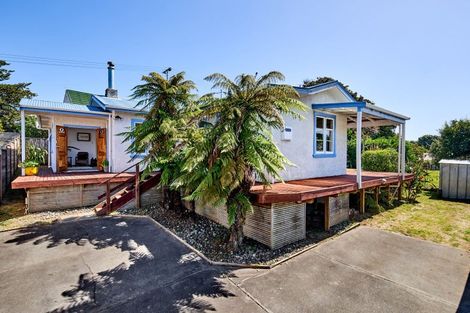 Photo of property in 111a Amohia Street, Paraparaumu, 5032