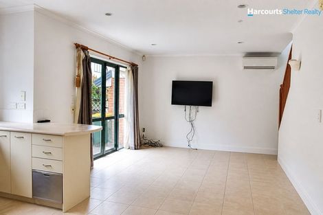 Photo of property in 24/2 Arawa Street, New Lynn, Auckland, 0600
