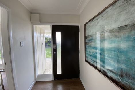 Photo of property in 14 Parkview Place, Pakuranga, Auckland, 2010