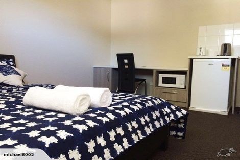 Photo of property in 98 Rattray Street, Riccarton, Christchurch, 8041