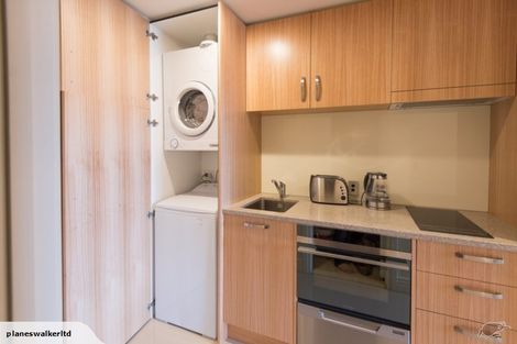 Photo of property in The Metropolis Apartments, 809/1 Courthouse Lane, Auckland Central, Auckland, 1010