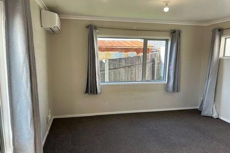 Photo of property in 10a Paritutu Road, Spotswood, New Plymouth, 4310