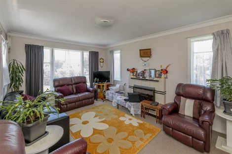 Photo of property in 2 William Street, Levin, 5510