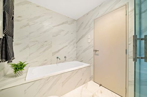 Photo of property in 70 Kano Way, Hobsonville, Auckland, 0616