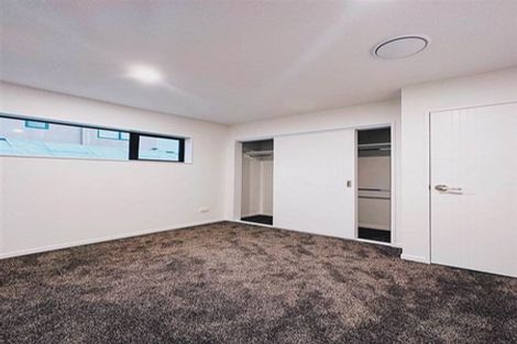 Photo of property in 21f Craigbank Avenue, New Lynn, Auckland, 0600