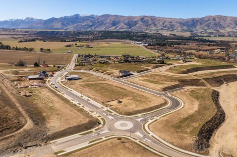 Photo of property in 2 Lake Mckay Drive, Luggate, Wanaka, 9382