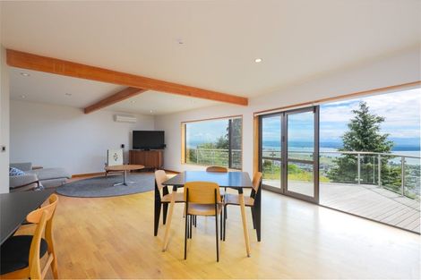 Photo of property in 320 Princes Drive, Britannia Heights, Nelson, 7010