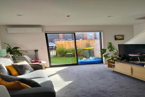 Photo of property in 1/10 Wilsher Crescent, Henderson, Auckland, 0612