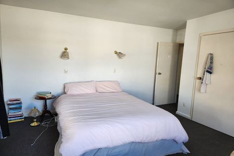 Photo of property in 8 Moorpark Place, Ilam, Christchurch, 8041