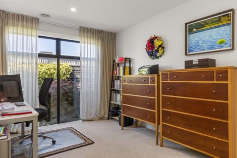 Photo of property in 10 Karapoto Lane, Rainbow Point, Taupo, 3330