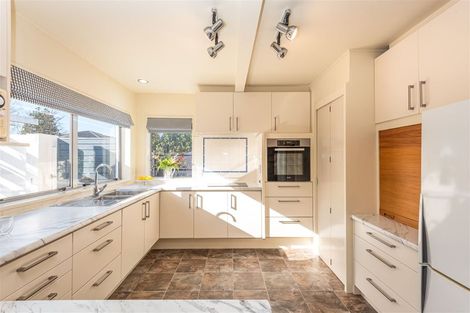 Photo of property in 17 Natalie Place, Harewood, Christchurch, 8051