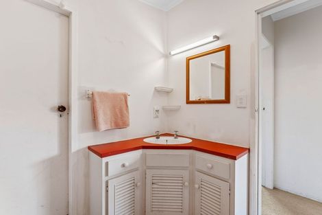 Photo of property in 109 Tamatea Road, Hilltop, Taupo, 3330