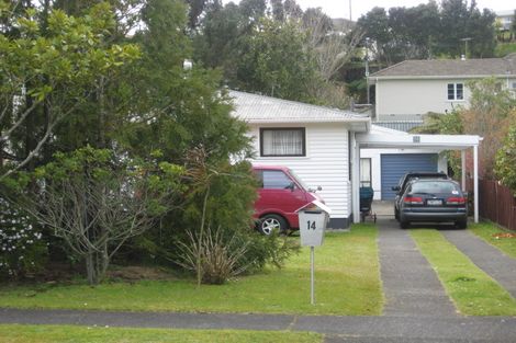 Photo of property in 14 Bromley Place, Westown, New Plymouth, 4310