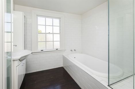 Photo of property in 52 Bealey Avenue, Christchurch Central, Christchurch, 8013