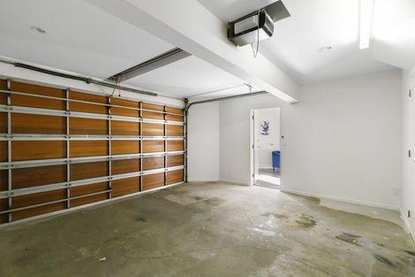 Photo of property in 3/67 Bolton Street, Kelburn, Wellington, 6012