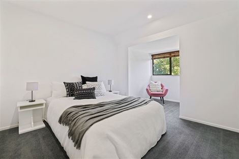 Photo of property in 15 Thurlestone Place, Burnside, Christchurch, 8053