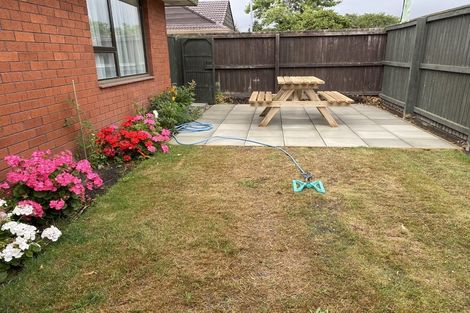 Photo of property in 1/4 Withells Road, Avonhead, Christchurch, 8042