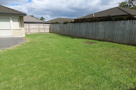 Photo of property in 6 Magee Place, East Tamaki Heights, Auckland, 2016