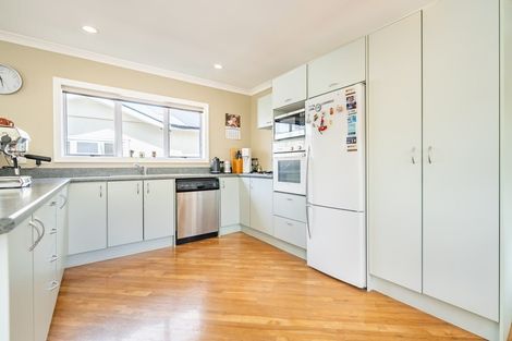 Photo of property in 94 Gibbons Street, Ebdentown, Upper Hutt, 5018