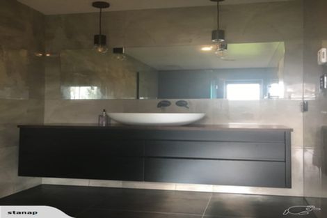 Photo of property in 255 Ararimu Valley Road, Helensville, Waimauku, 0882