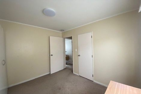 Photo of property in 207a Whites Line East, Waiwhetu, Lower Hutt, 5010