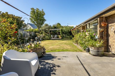 Photo of property in 8 Fuchsia Place, Halswell, Christchurch, 8025