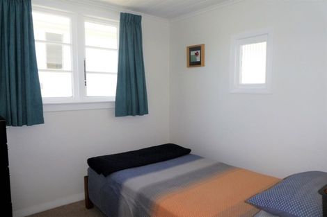 Photo of property in 13 Solway Street, Holmes Hill, Oamaru, 9401