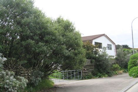 Photo of property in 237 Middleton Road, Glenside, Wellington, 6037