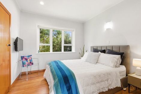 Photo of property in 21 Hindmarsh Street, Johnsonville, Wellington, 6037