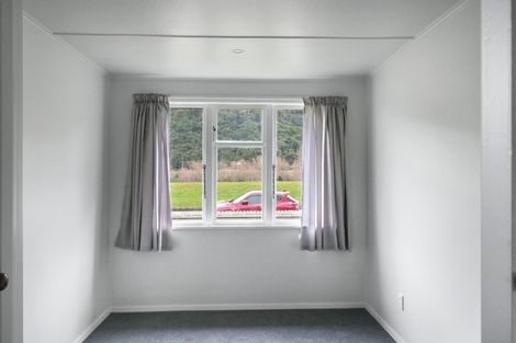 Photo of property in 1162 Taita Drive, Taita, Lower Hutt, 5011