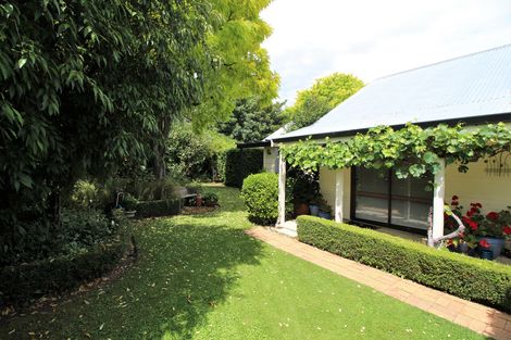 Photo of property in 6 Matau Street, Clyde, 9330