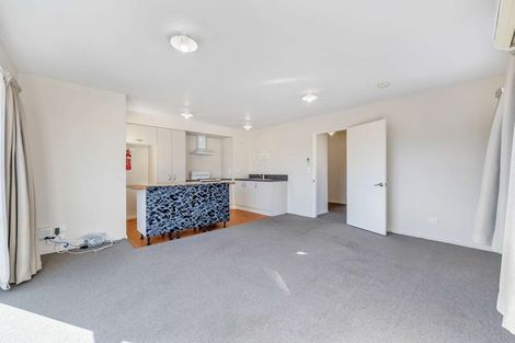 Photo of property in 74l Olliviers Road, Phillipstown, Christchurch, 8011
