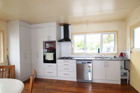 Photo of property in 4 Whiting Street, Eltham, 4322