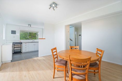 Photo of property in 13 Tairua Heights, Tairua, 3508