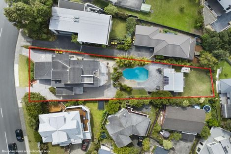 Photo of property in 59 East Coast Road, Castor Bay, Auckland, 0620