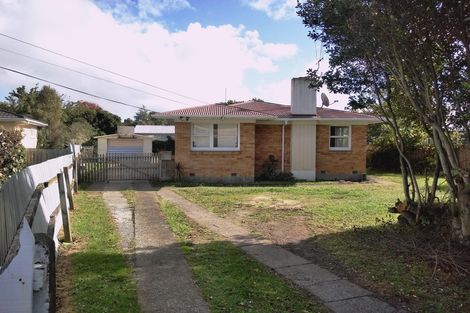 Photo of property in 31 Avalon Drive, Nawton, Hamilton, 3200