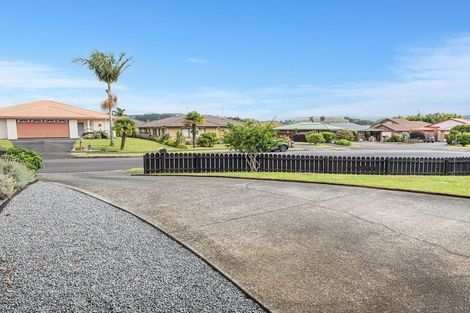 Photo of property in 16 Elm Place, Tikipunga, Whangarei, 0112