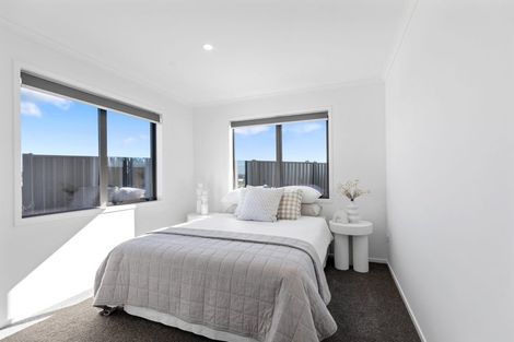 Photo of property in 12 Rehua Way, Papamoa, 3118