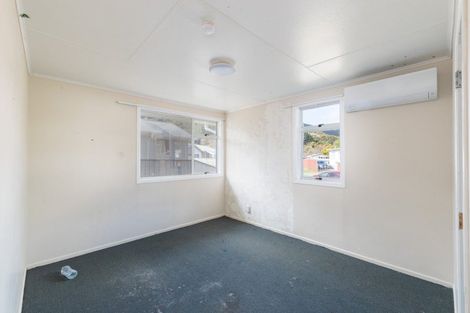 Photo of property in 8 Orewa Grove, Wainuiomata, Lower Hutt, 5014