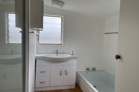 Photo of property in 57 Tiraumea Drive, Pakuranga, Auckland, 2010