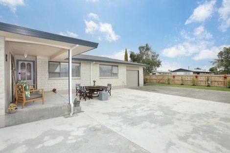 Photo of property in 1 Caroline Drive, Feilding, 4702