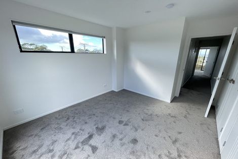 Photo of property in 13d Glendhu Road, Bayview, Auckland, 0629