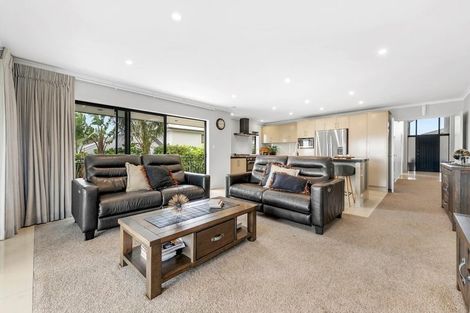 Photo of property in 36 Columbia Crescent, Beachlands, Auckland, 2018