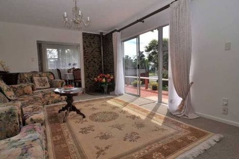 Photo of property in 34 Riverpark Crescent, Henderson, Auckland, 0610