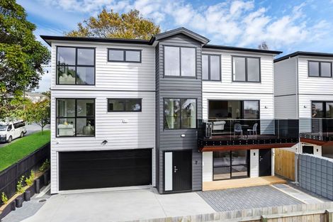 Photo of property in 16a Brandon Road, Glen Eden, Auckland, 0602