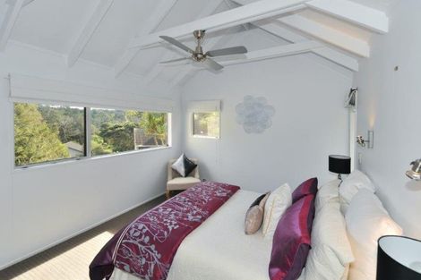 Photo of property in 9/40 Radiata Lane, Chatswood, Auckland, 0626