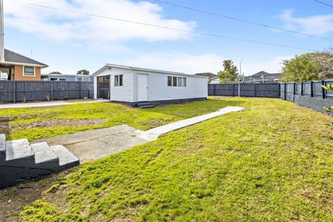 Photo of property in 104 Fisher Crescent, Otara, Auckland, 2023