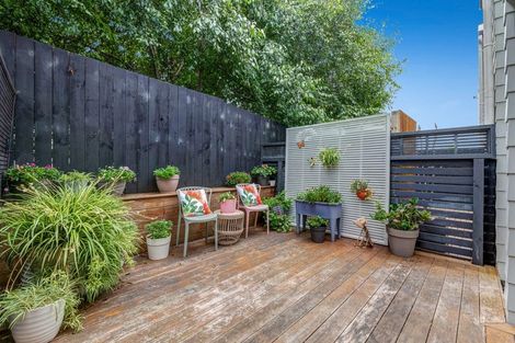 Photo of property in 12 Mata Lane, Stanmore Bay, Whangaparaoa, 0932