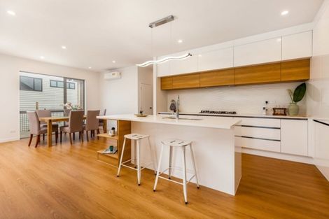 Photo of property in 10 Ahorangi Road, Silverdale, 0932