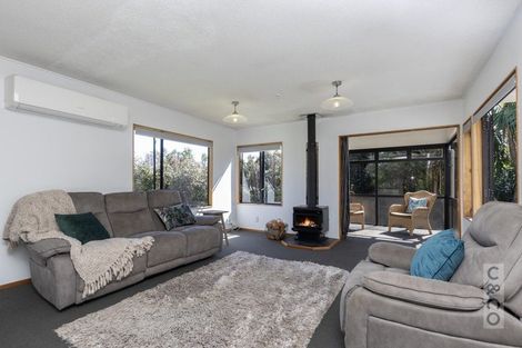 Photo of property in 14 Alice Street, Riverhead, 0820